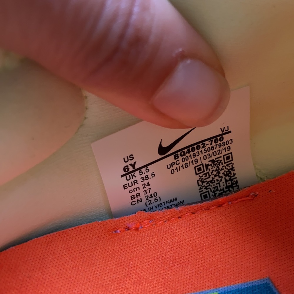 Nike React Presto 'Psychedelic Lava' - image 8